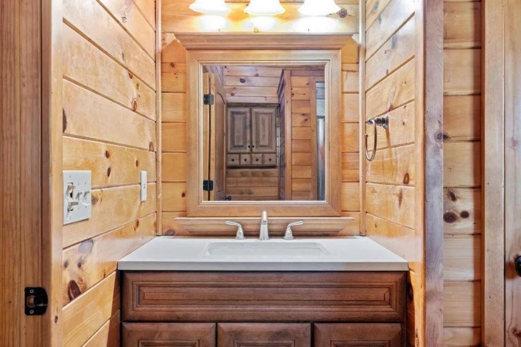 Apartament Misty Moonlight, Sleeps 4, Mountain Cabin Broken Bow Zewnętrze zdjęcie