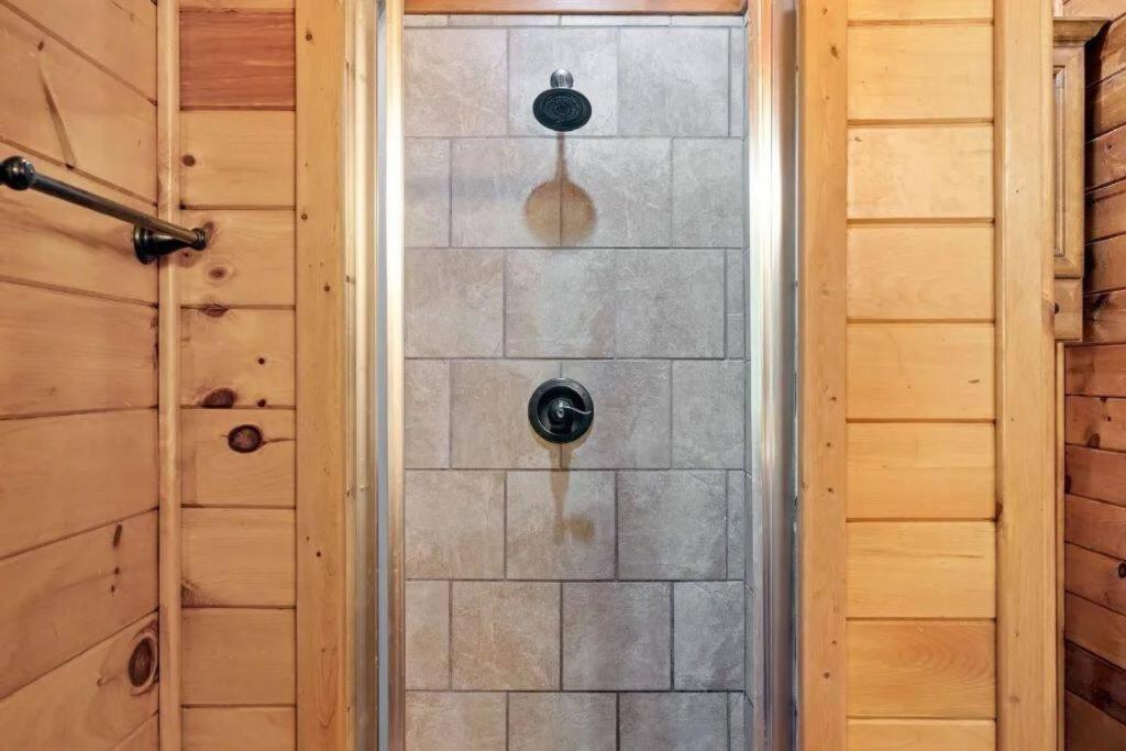 Apartament Misty Moonlight, Sleeps 4, Mountain Cabin Broken Bow Zewnętrze zdjęcie