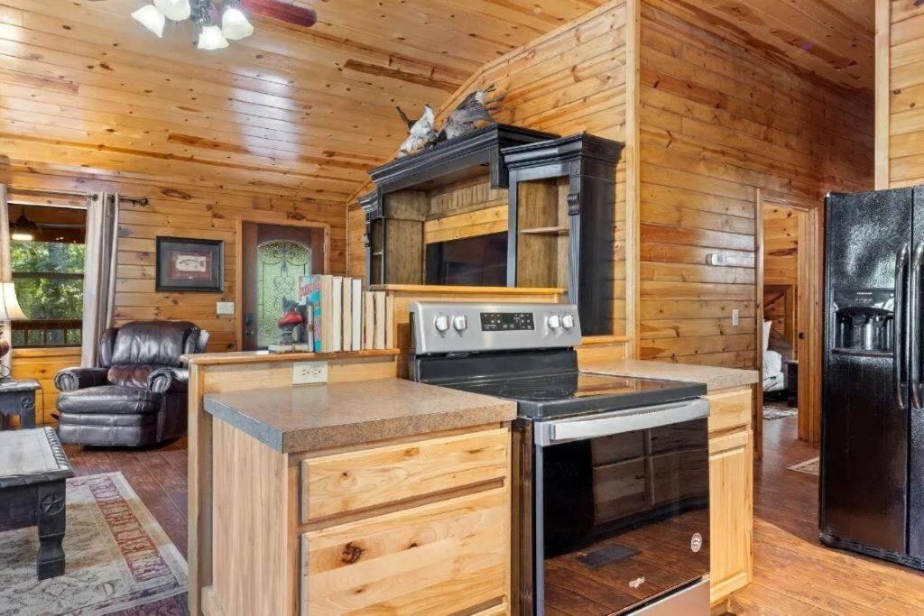 Apartament Misty Moonlight, Sleeps 4, Mountain Cabin Broken Bow Zewnętrze zdjęcie